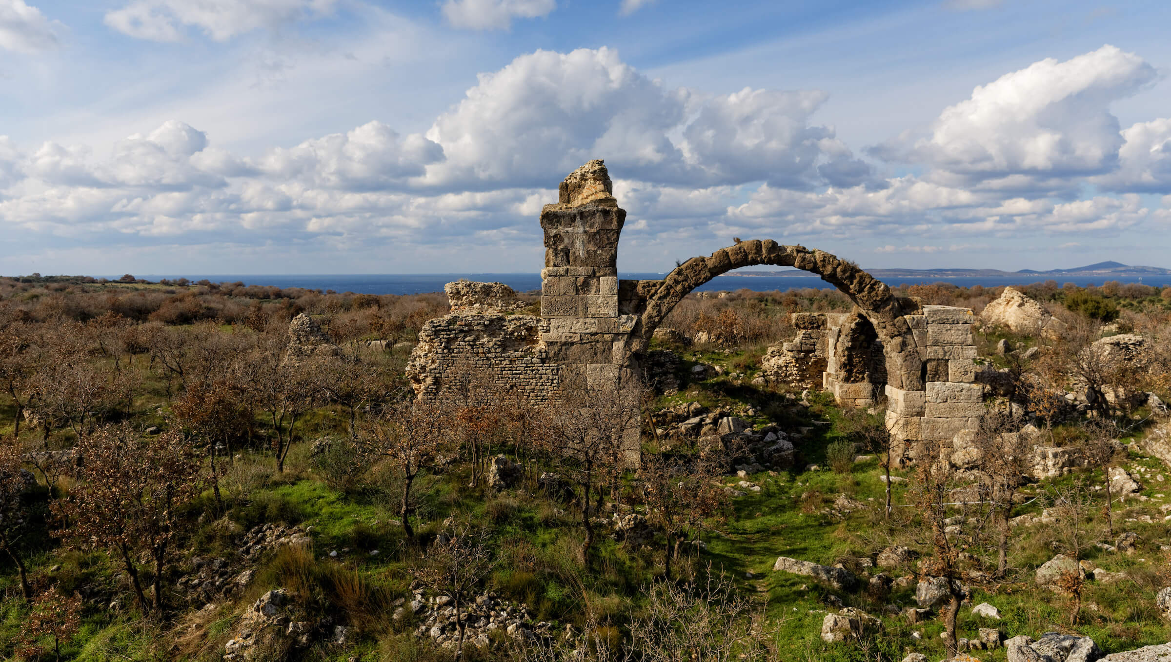 Bathhouse remains at Troas