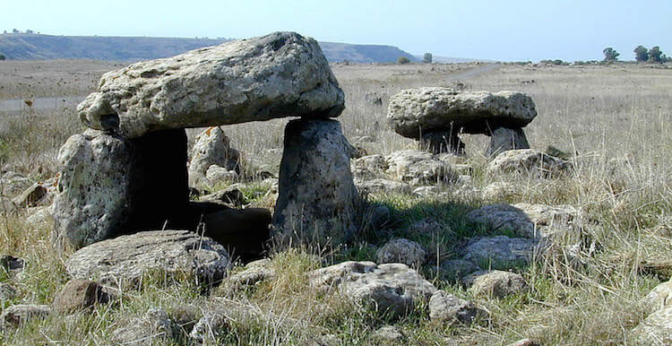 Dolmen near Gamla